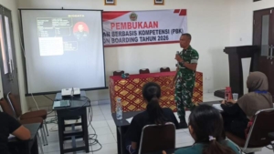 Sinergi TNI dan BLK, Danramil Mewakili Kodim Latih 21 Peserta Jadi Generasi Tangguh
