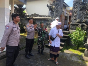Tunjukkan Kepedulian, Atensi Penuh Kegiatan Adat Berlangsung Aman dan Lancar