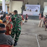 Babinsa 1623-02/Abang Dukung Kelancaran Kegiatan Bangga Kencana di Desa Datah