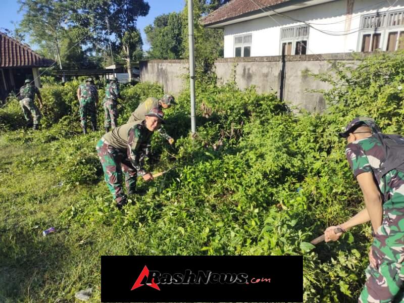 Anggota Kodim 1623/Karangasem Dipimpin Kasdim Gelar Karya Bakti di Desa Pempatan