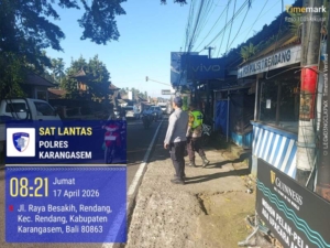 Satuan Lalulintas Polres Karangasem Laksanakan Pengamanan Ida Betara Turun Kabeh