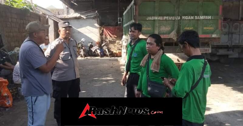 Cegah Penumpukan, Bhabinkamtibmas Desa Sidakarya Edukasi Warga Tertib Buang Sampah di TPS3R