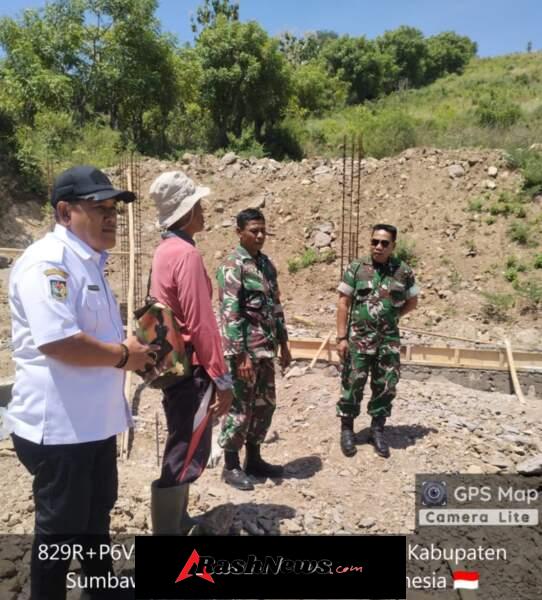 Pastikan Mutu Terjaga, Danramil Empang Kunjungi Proyek KDKMP di Tarano