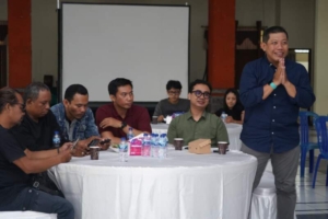 Korem 163/Wira Satya Jalin Silaturahmi dengan Insan Media di Aula Korem
