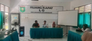Babinsa Ropang Kawal Sosialisasi IKD Demi Pelayanan Lebih Modern