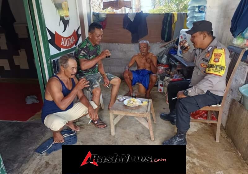 Ngopi Kamtibmas Jadi Wadah Curhat Warga, Bhabinkamtibmas Kel. Kesiman Sampaikan Pesan Kamtibmas