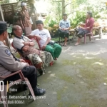 Bhabinkamtibmas Desa Bungaya Hadiri Upacara Manusia Yadnya, Sampaikan Pesan Kamtibmas dan Imbauan Cuaca