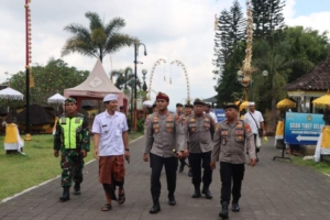Kapolres Karangasem Pantau Kesiapan Pengamanan di Areal Utama Pura Agung Besakih