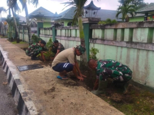 Ciptakan Lingkungan Asri, Kodim 1613/Sumba Barat Laksanakan Penghijauan