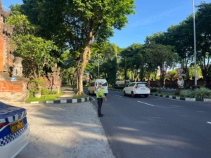 Polres Bandara Ngurah Rai Perkuat Pengaturan Lalin Lewat PH Pagi