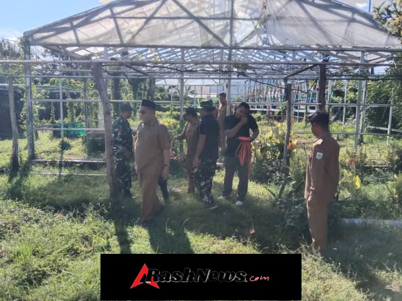 Dukung Ekonomi Warga, Babinsa Goa Ukur Lahan Pembangunan Koperasi