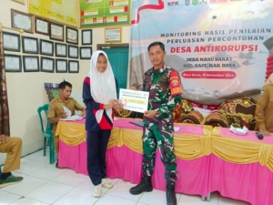 Koptu Mahru Kawal Penyaluran BLT Triwulan Kedua 2025 di Naru Barat