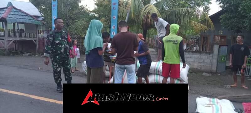 Babinsa Koramil Hu’u Dampingi Penyerapan Gabah Petani oleh Bulog di Desa Daha