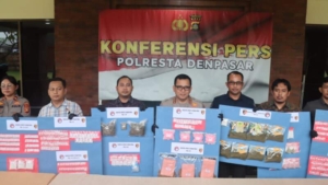 WNA Belarusia Ditangkap di Badung, Edarkan Ganja dan Kokain Jaringan Internasional
