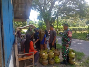 Sertu Mashudi Dekatkan Diri dengan Warga Lewat Komunikasi Sosial di Dusun Salimi