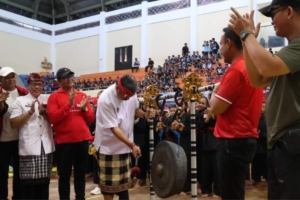 Semangat Sportivitas Mewarnai Pembukaan Kejuaraan Pencak Silat Bupati Tabanan 2026 di Tengah Apresiasi Pemkab