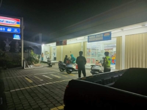 Cegah terjadinya Kriminalitas pada malam hari, Polsek Penebel laksanakan Patroli Blue Light