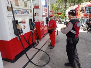 Unit Samapta Polsek Mengwi Patroli Kawasan SPBU Desa Pererenan