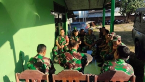 Danramil Sekongkang Tekankan Kesiapsiagaan Anggota Melalui Apel Pagi dan Jam Komandan