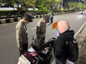 Patroli Gabungan Polsek Kuta Selatan, Antisipasi Gangguan Kamtibmas Saat Malam Minggu