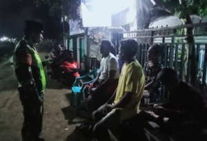 Himbauan Babinsa Monta Ajak Warga Jaga Silaturahmi dan Hindari Konflik Malam Hari