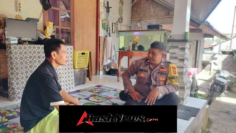 Sinergi Bhabinkamtibmas dgn Tokoh Lingkungan Jaga Kamtibmas Sidembunut tetap kondusif