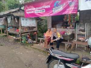 Bhabinkamtibmas Desa Dalang Intensifkan DDS, Pererat Kedekatan dengan Warga