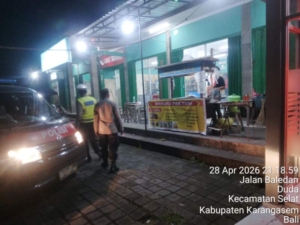 Blue Light Patrol Polsek Selat, Situasi Malam Hari di Wilayah Duda, Kecamatan Selat Aman dan Kondusif