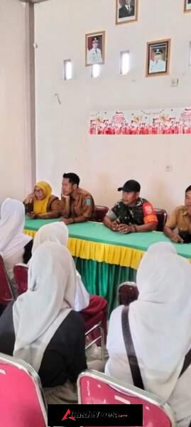 Babinsa Bakajaya Edukasi Generasi Muda Bijak Bermedsos