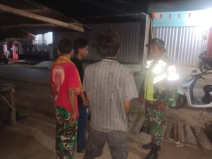 Babinsa Koramil 1608-07/Monta Intensifkan Patroli dan Ronda Malam Demi Keamanan Warga
