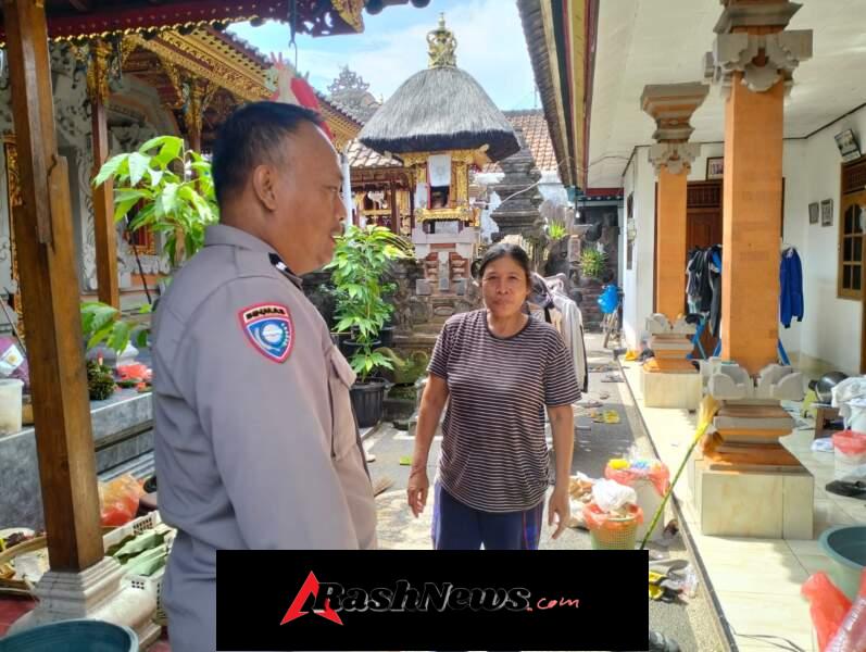 Sambangi Warga Lewat Program DDS, Bhabinkamtibmas Sumerta Kaja Serap Informasi Kamtibmas