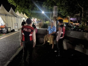 Blue Light Patrol Diperkuat, Samapta Polres Klungkung Jaga Stabilitas Kamtibmas Malam Hari.
