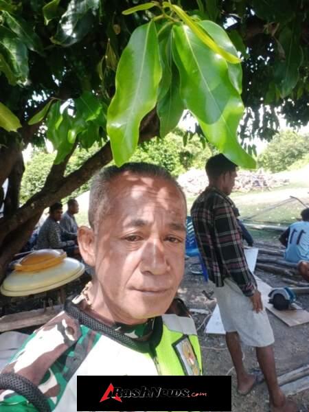 Pekerjaan Struktur Angkur KDKMP Terpantau Lancar oleh Babinsa