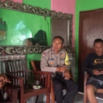 Bhabinkamtibmas Desa Batubulan Kangin Intensifkan Sambang Warga, Jaga Situasi Kamtibmas Tetap Kondusif