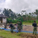 Satgas TMMD ke 128 Kodim 1623/Karangasem membangun  lapangan voli untuk Masyarakat di Desa Pempatan