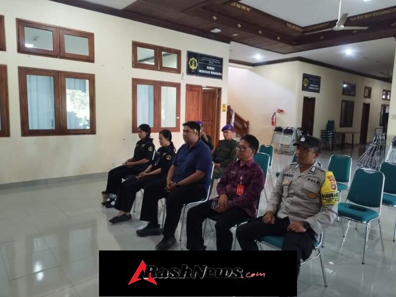 Bhabinkamtibmas Hadiri Pembukaan Latihan Pemantapan Menwa, Wujud Sinergi Pembinaan Generasi Muda