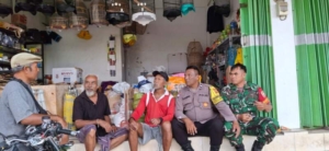 Pantau Situasi Kamtibmas Bhabinkamtibmas Desa Marga Sambangi Warga Desa Binaan