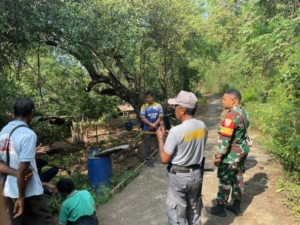 Babinsa Fasilitasi Mediasi Permasalahan Lahan di Ile Ape Timur