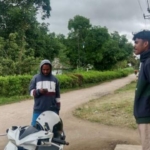 Kehadiran Babinsa di Tengah Warga Kefa Tengah Jadi Wujud Nyata Kedekatan TNI dengan Masyarakat