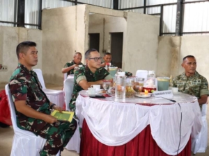 Pangdam IX/Udayana Didampingi Dandim 1613/Sumba Barat Tinjau Koperasi Merah Putih