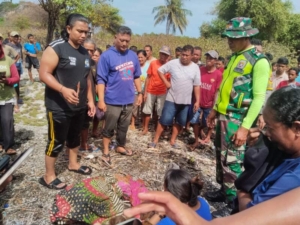 Babinsa dan Aparat Kepolisian Lakukan Pemantauan Lokasi Penemuan Jenazah di Laut Kuli