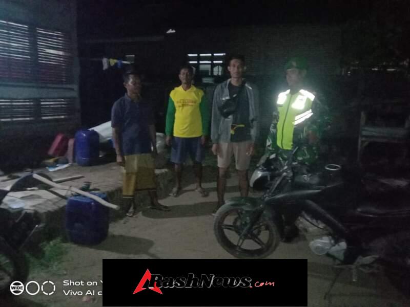 Sinergi TNI dan Masyarakat, Patroli Malam Jaga Orong Telu Tetap Aman