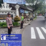 Sat Lantas Melaksanakan Pengamanan di Obyek Wisata Tirtagangga