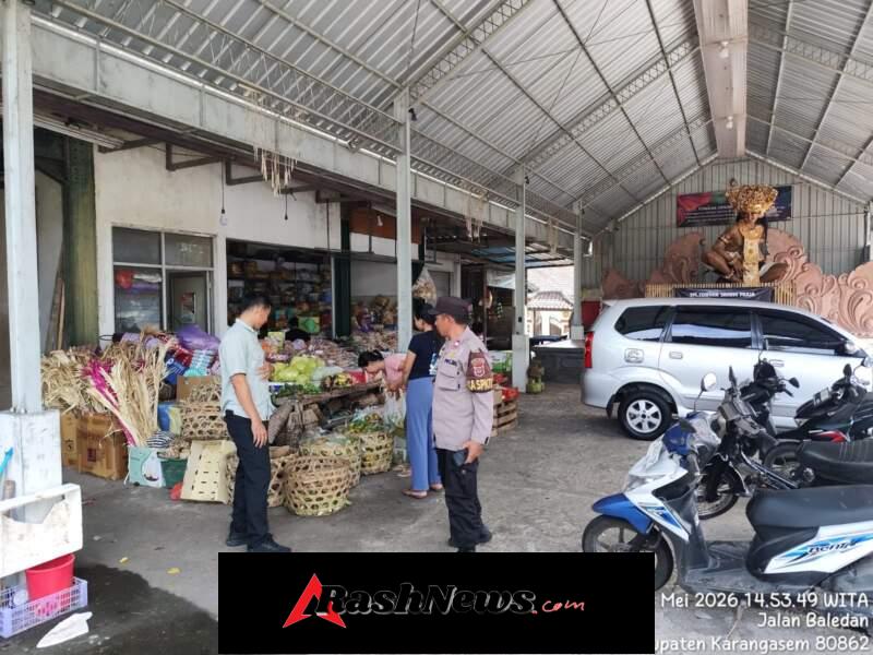 Polsek Selat Gelar Patroli untuk Jaga Keamanan Wilayah