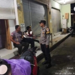 Polsek Selat Laksanakan Blue Light Patrol untuk Tingkatkan Keamanan Wilayah