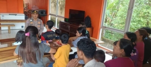 Jumat Curhat Polsek Mengwi Bersama Karyawan Yayasan Bali Kids, Wujudkan Kamtibmas Kondusif