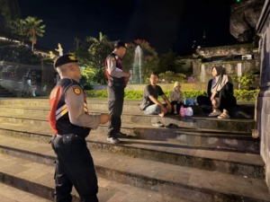 Samapta Polres Klungkung Rutin Patroli Malam Cegah Kriminalitas