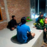 TNI Selalu Dekat dengan Rakyat, Patroli Malam Koramil Lape Lopok Beri Rasa Aman bagi Warga