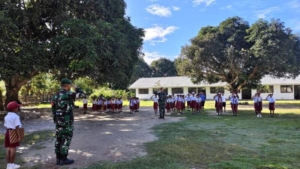 Yonarmed 12 Kostrad Bangkitkan Semangat Belajar Generasi Muda di Malaka