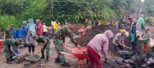 Satgas TMMD ke – 128 Kodim 1623/Karangasem Kejar Progres pembangunan senderan Jalan pada hari ke sebelas